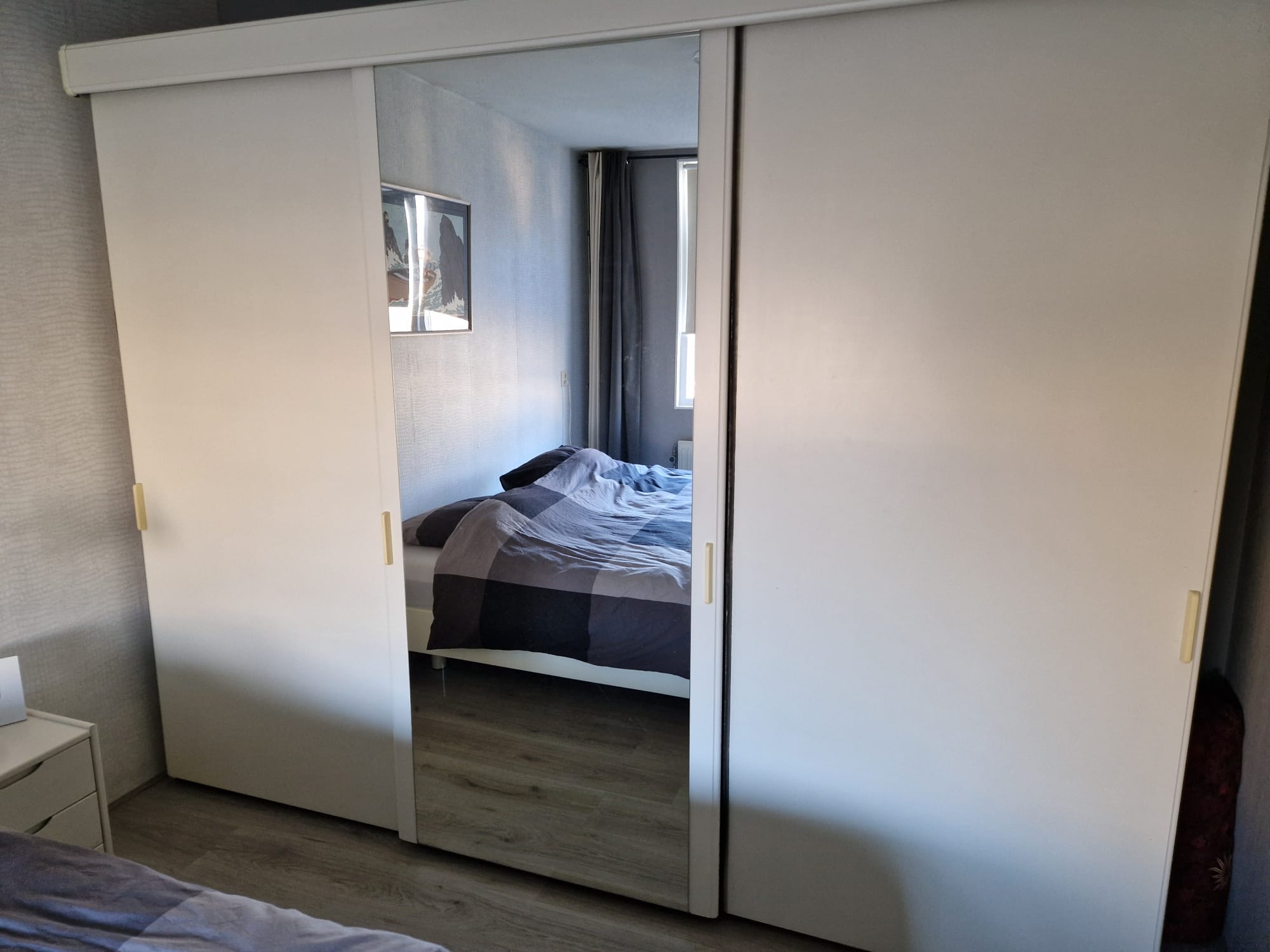 Kledingkast afvoeren